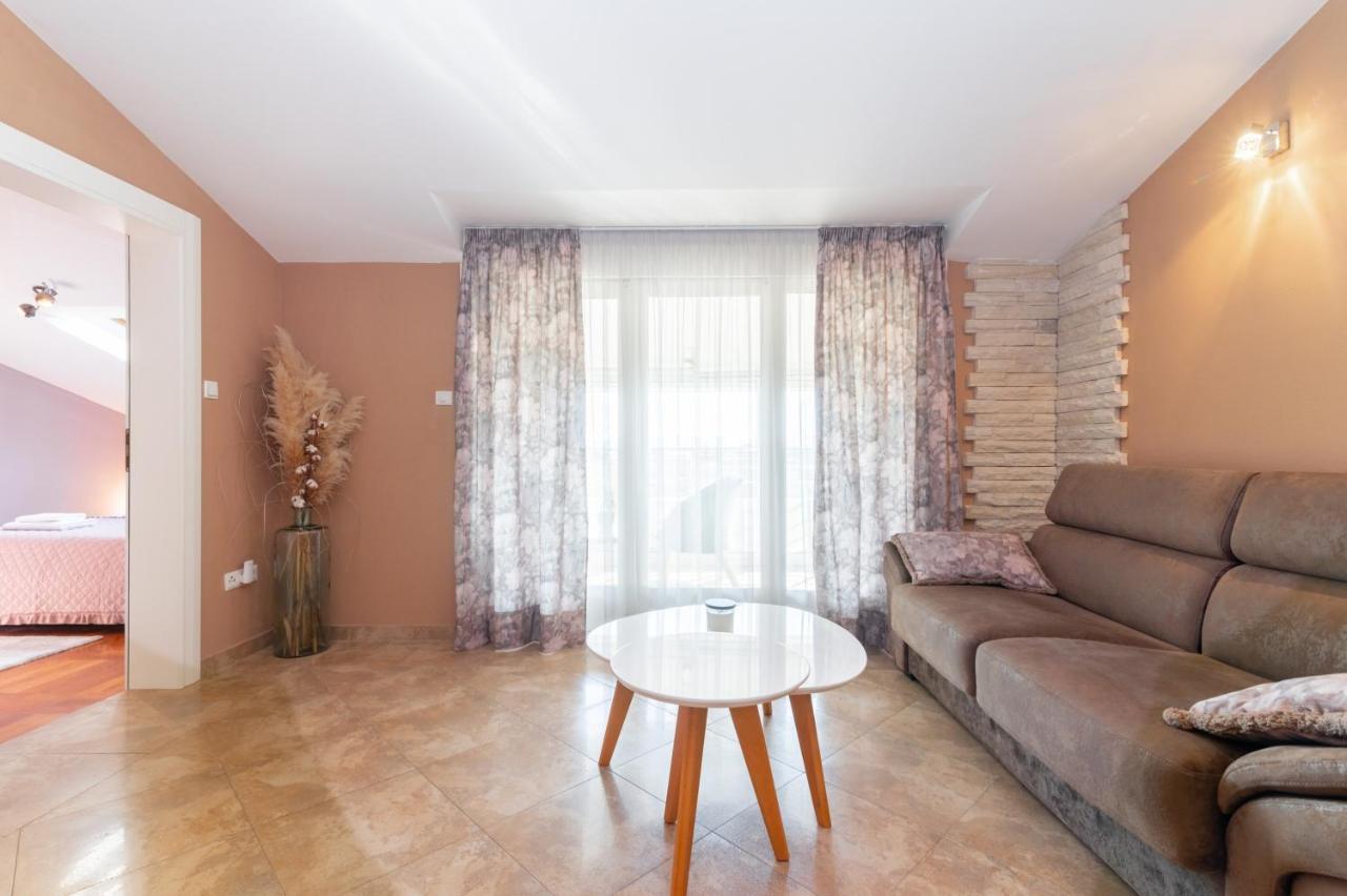 Deluxe Suite Bambi With Panoramic View Zadar Exterior photo