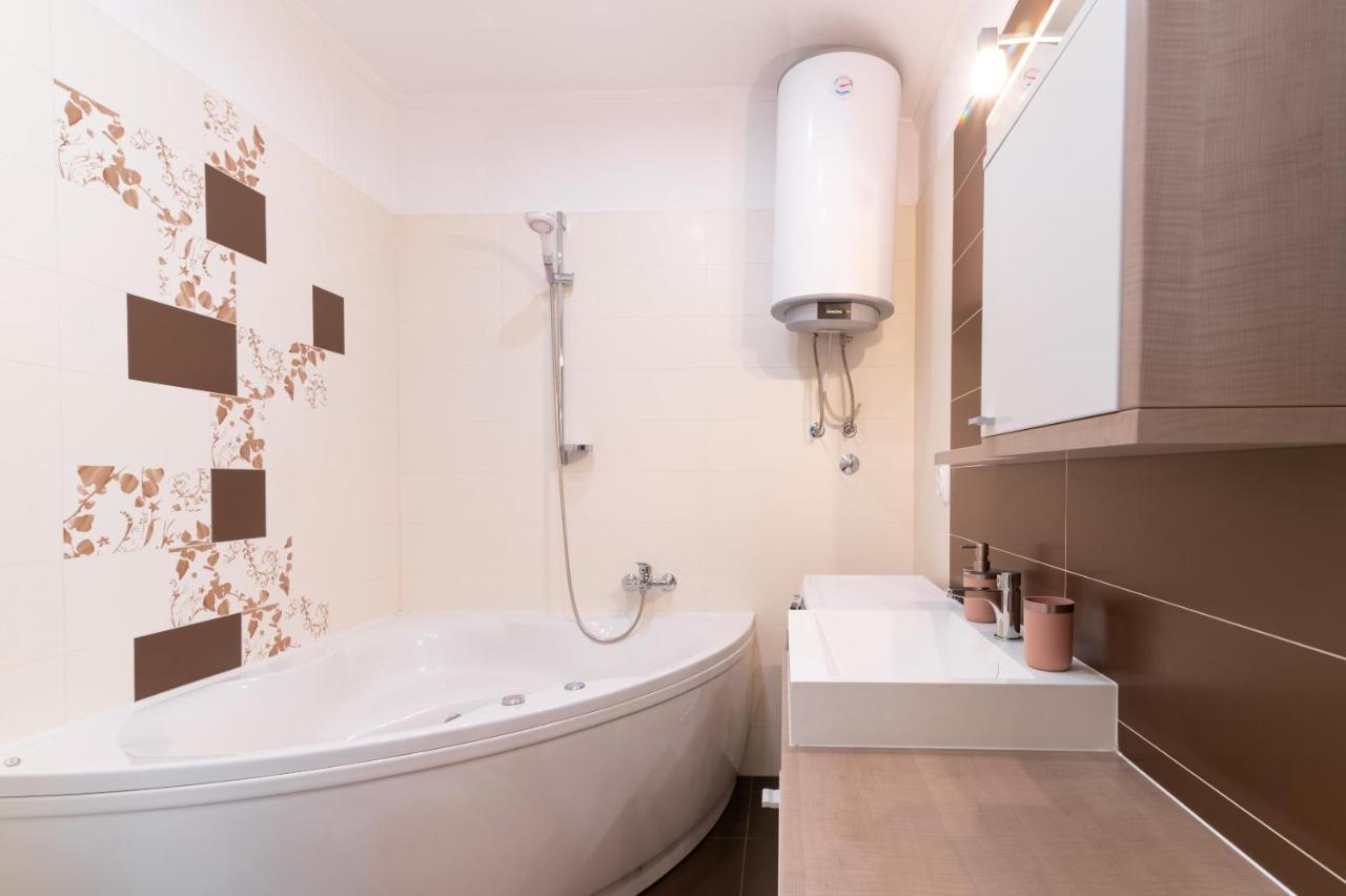 Deluxe Suite Bambi With Panoramic View Zadar Exterior photo